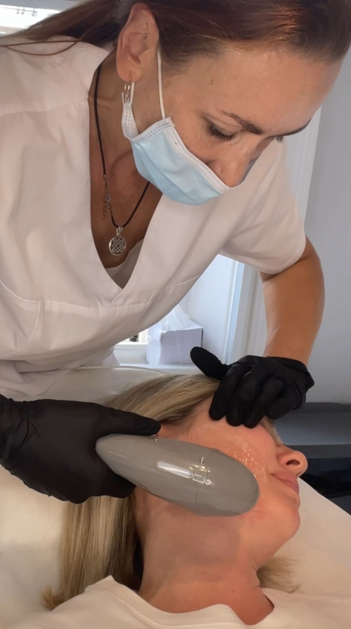 Personalised HIFU face treatment
